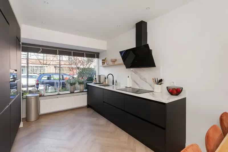 Moderne 5-kamer woning Vlaardingen-Ambacht gerenoveerd