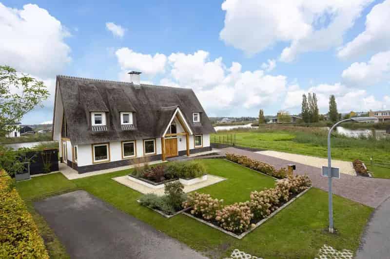 Luxe Villa aan het Oldambtmeer 3 slaapkamers 2 badkamers