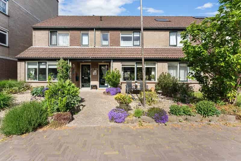 Een gezinswoning in Zwijndrecht nabij station