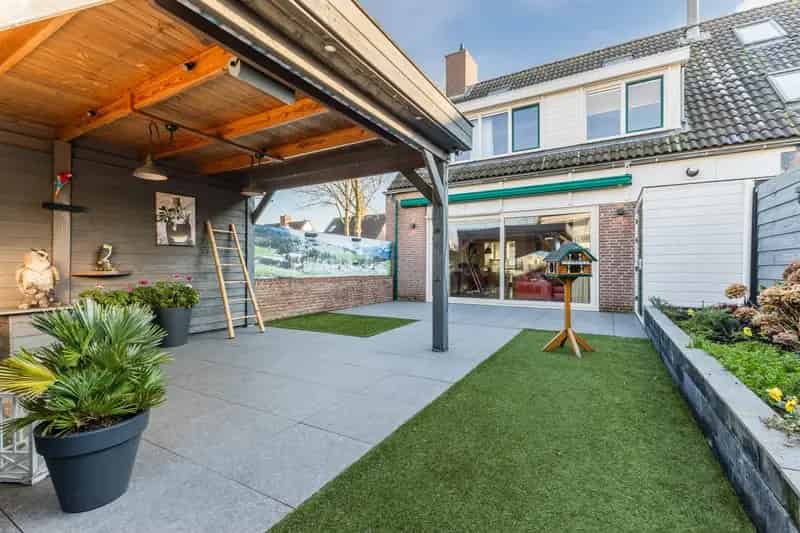 Ruime Hoekwoning 4 slaapkamers Hoofddorp