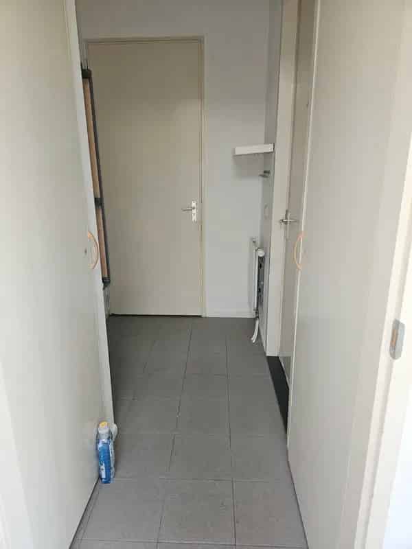 Appartement Roosendaal: 2e Verdieping, Slaapkamer, Badkamer