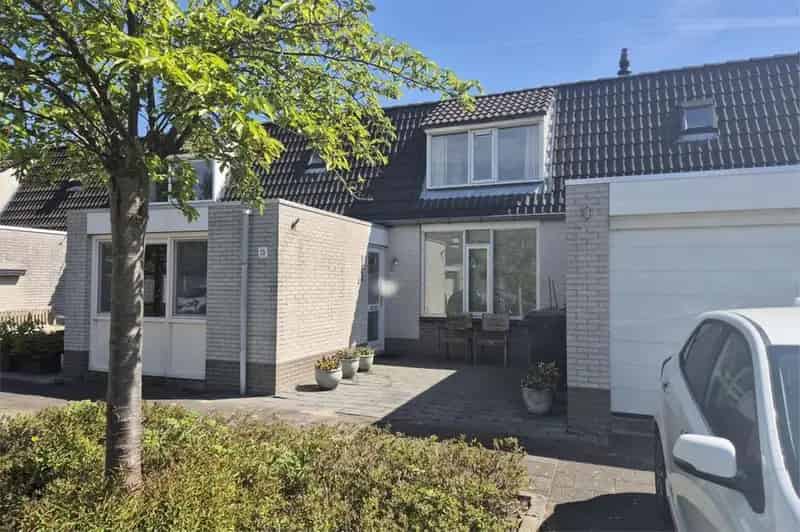 Ruime gezinswoning Almere Bouwmeesterbuurt