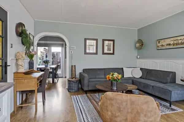 Eengezinswoning Middelharnis 3 slaapkamers Dakterras