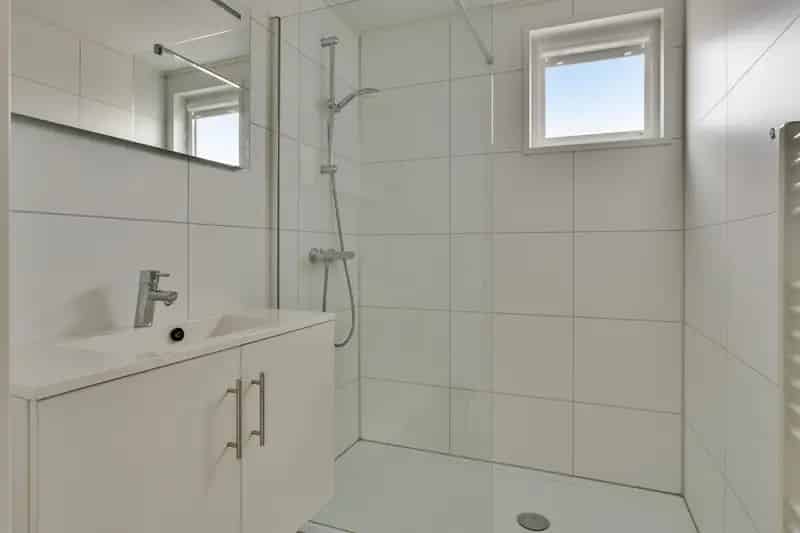 Moderne Lodge nabij Strand Nieuwvliet-Bad 3 slaapkamers