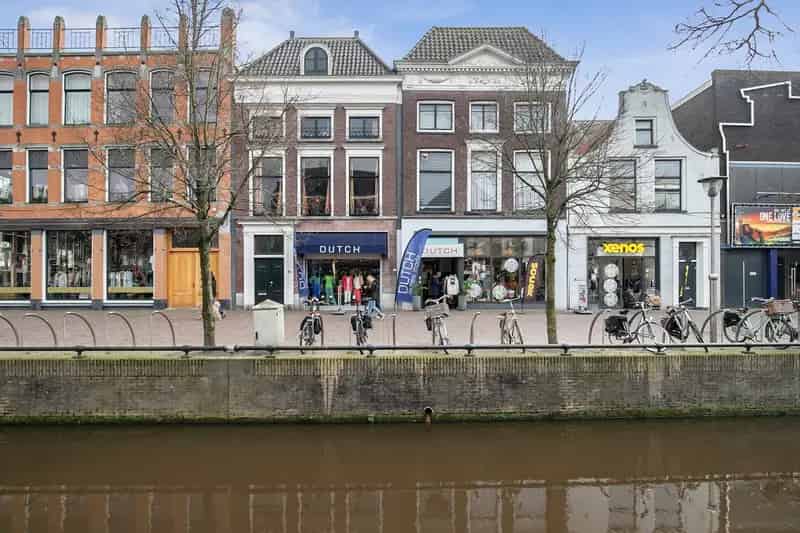 Winkel te Huur Sneek Stadscentrum 133m² Energielabel B