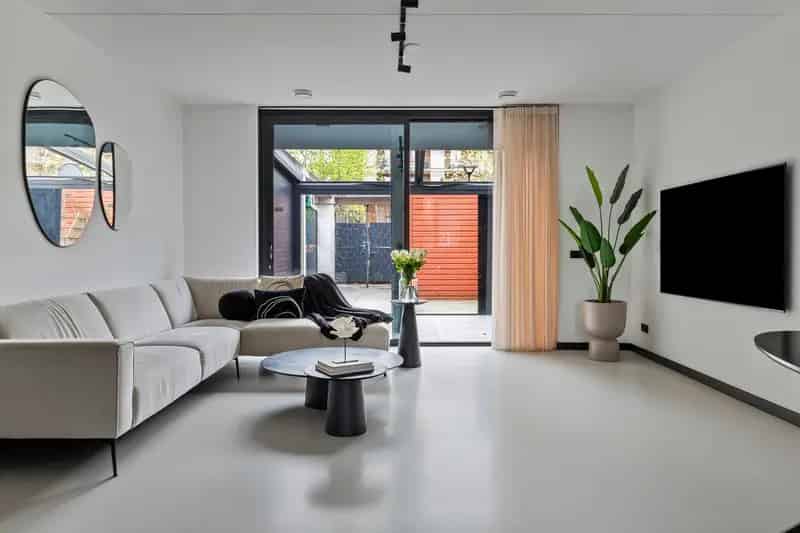 5-kamer Eengezinswoning Schiedam Moderne Bouwstijl Eigen Grond