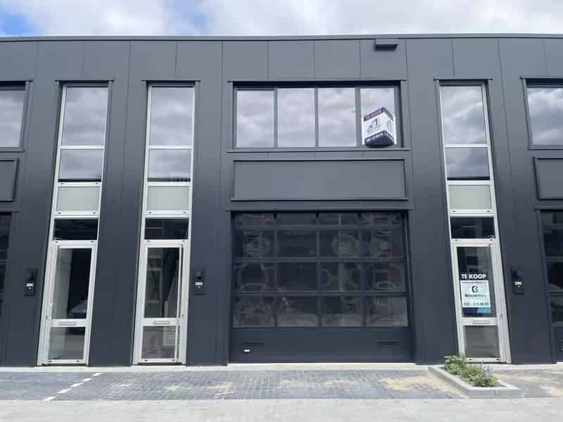 Bedrijfsunit te huur Amsterdam Sloterdijk III 103m²