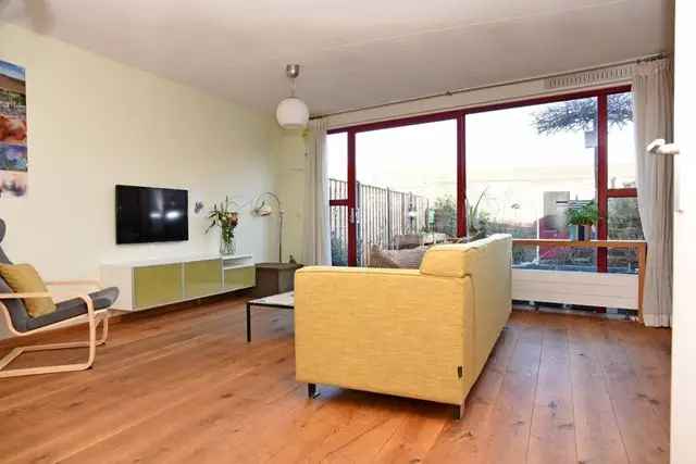 Te huur: Ruime tussenwoning Nijmegen 5 kamers 138m2