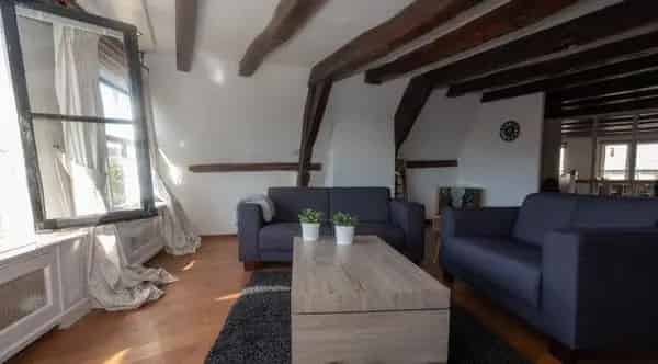 Appartement Singel Amsterdam: 2 Slaapkamers Grachtenpand