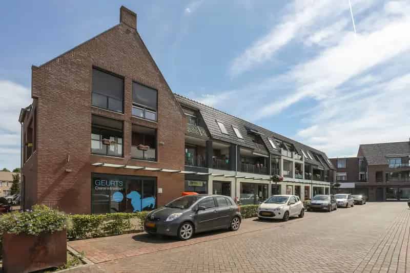 Commerciele Ruimtes Te Koop en Te Huur in Grubbenvorst Centrum