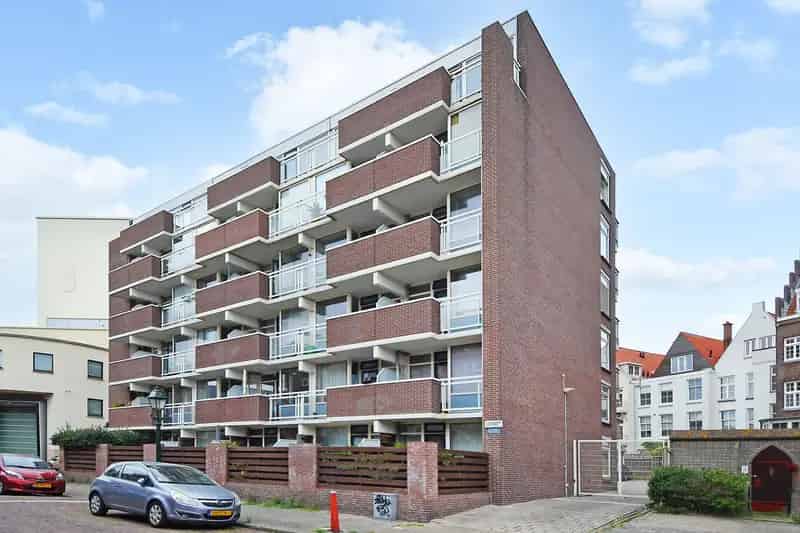Appartement te koop Scheveningen: 2-kamer appartement 40m² nabij strand