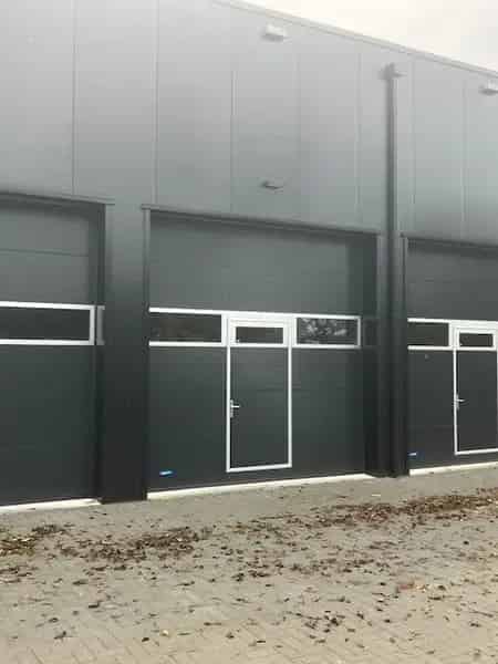 Opslagruimte Bolsward 6m2 V-box  Zekerheid en gemak