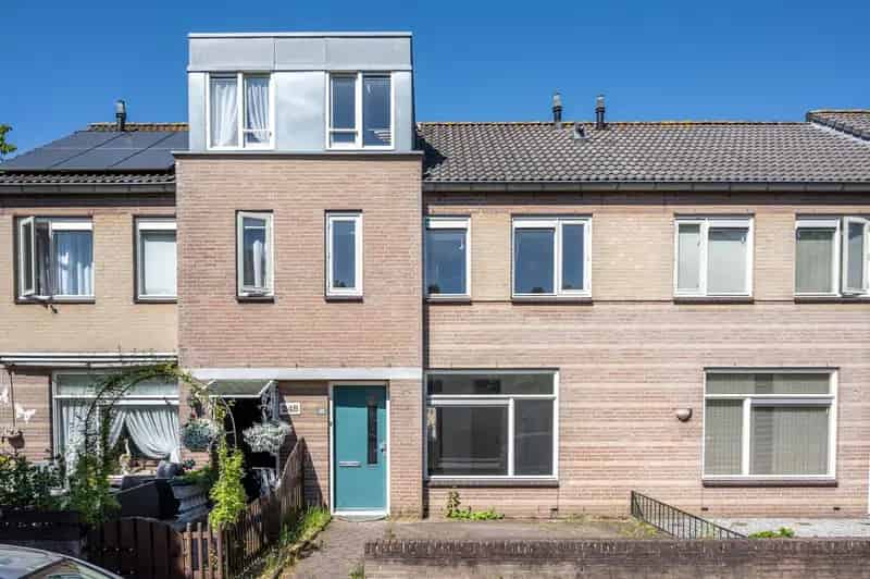 Ruime 4 Slaapkamers Eengezinswoning Nabij Nijmegen Centrum