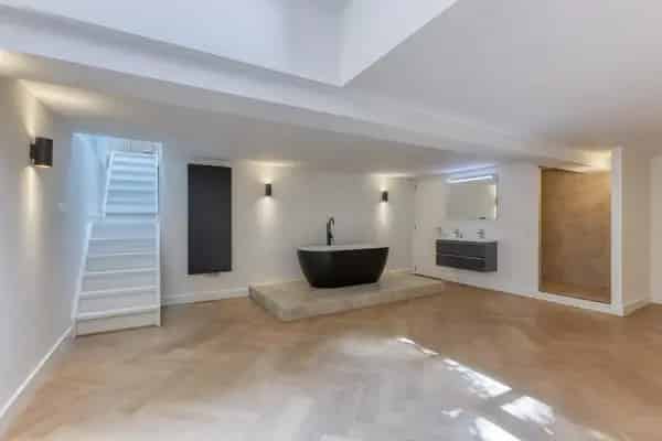 Luxe Appartement 165m2 Voorhout Den Haag 2 slaapkamers 2 badkamers