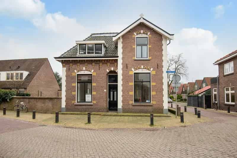 Kantoor te Huur Putten Centrum: Karakteristiek Pand