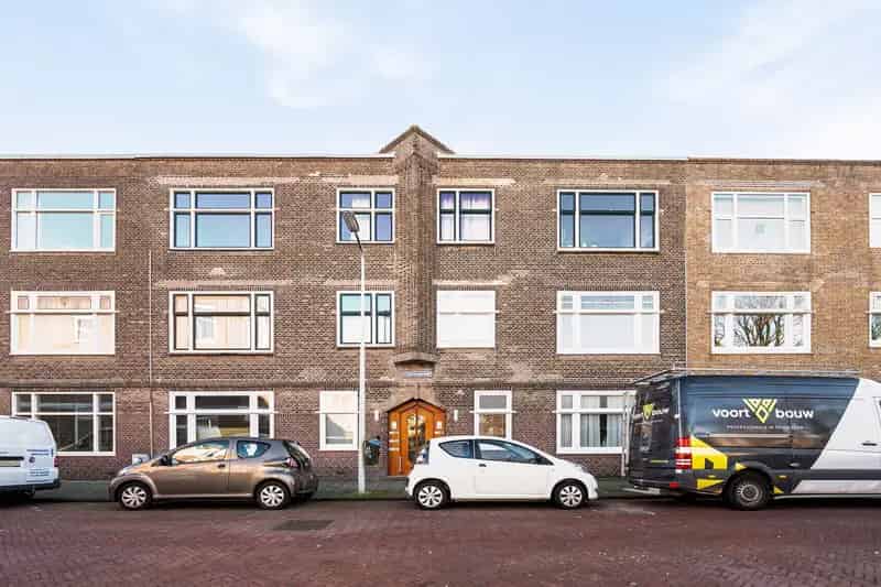 Starter Appartement Bomen-en-Bloemenbuurt Den Haag