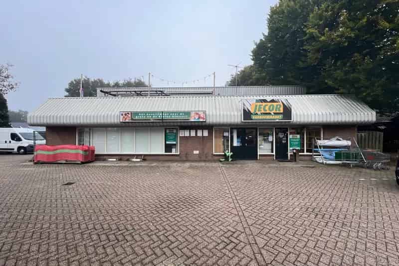 Bedrijfshal te huur Putten 1255m2 Opslag Magazijn