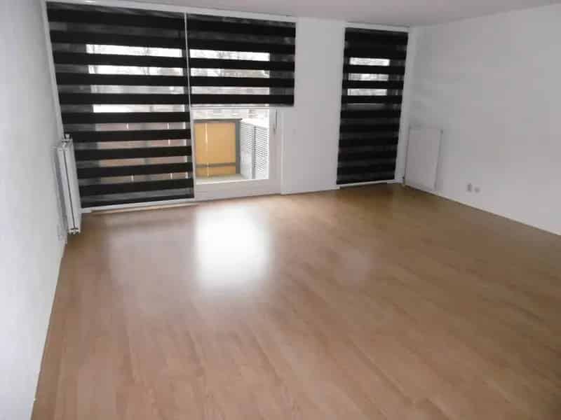 Ruim 2-kamer appartement nabij A9 A10 en Osdorpplein