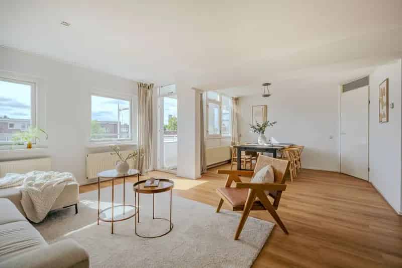Appartement Amsterdam Oost 3 slaapkamers 2 balkons Eeuwigdurend afgekochte erfpacht