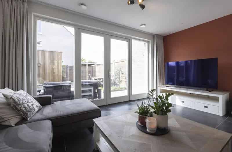 Energiezuinige Tussenwoning Haaren 2 Slaapkamers Tuin Zuid
