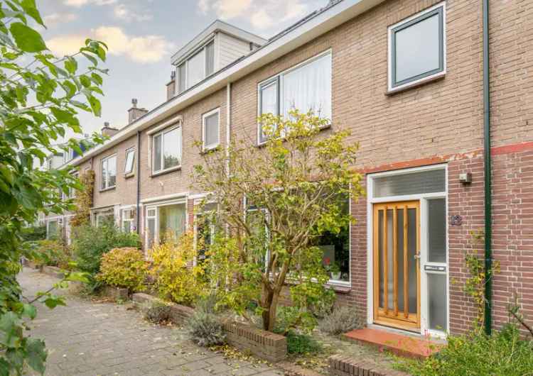 Eengezinswoning Te Koop in Leiderdorp, Zuid-Holland