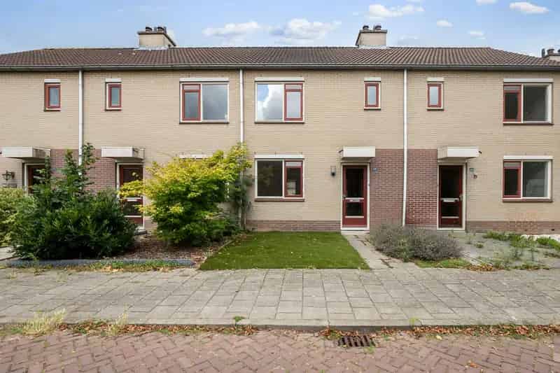 Ruime gezinswoning Zevenaar 3 slaapkamers diepe tuin
