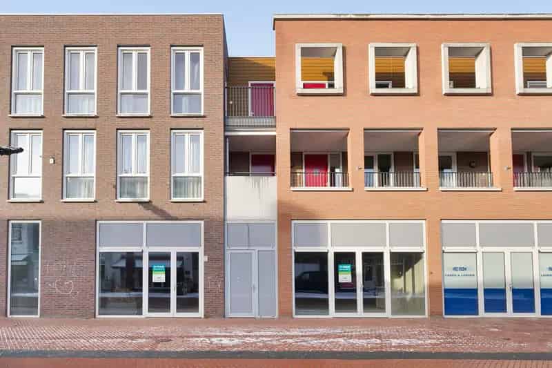 Winkel te Huur Brunssum Centrum 417m2 Naast Action