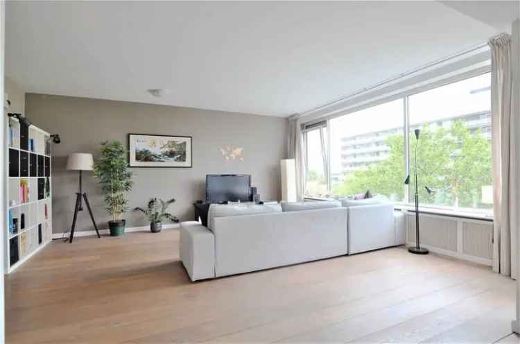 Ruim 4 Kamer Appartement Amsterdam Zuid 100m2  Lift Uitzicht