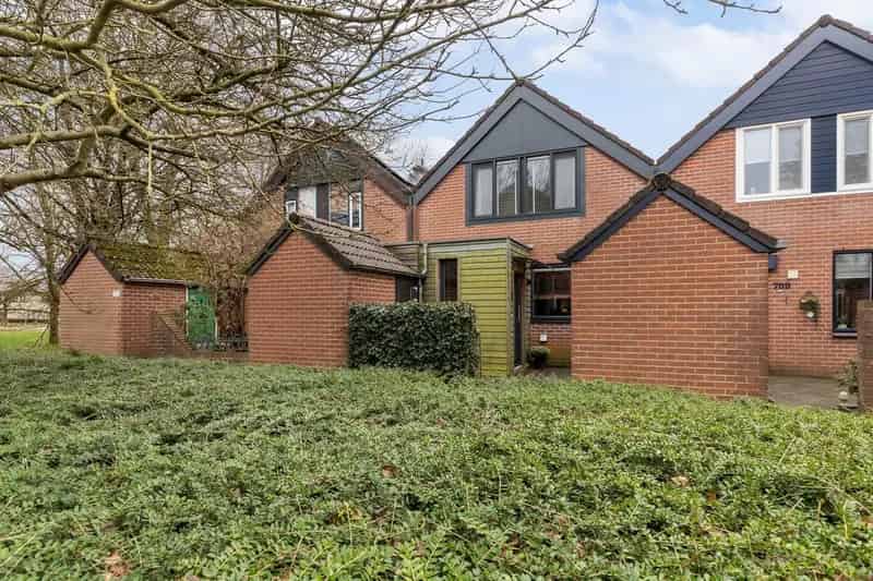 Huis te Koop Apeldoorn De Maten: Instapklare gezinswoning