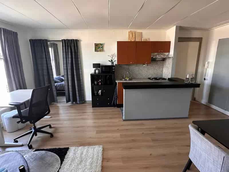 Compacte woonruimte Arnhem  36m2  Eigen badkamer