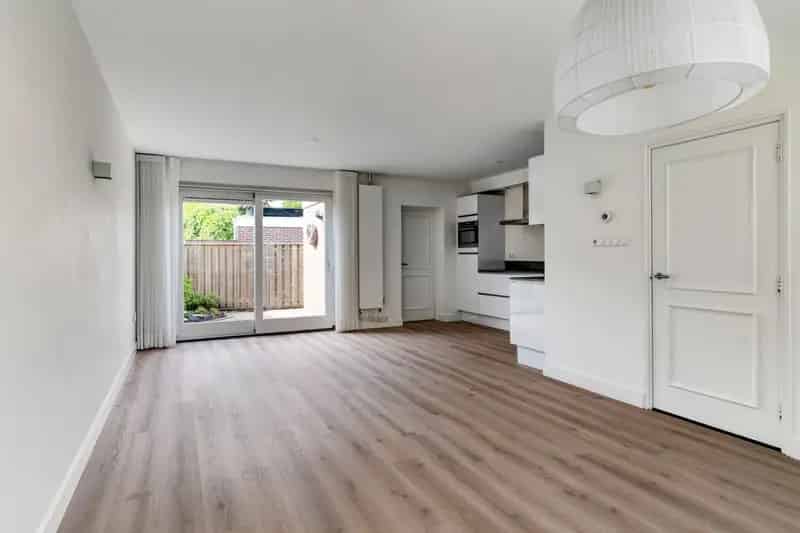 Huis te Koop Volendam Centrum Nabij Dijk Gerenoveerd