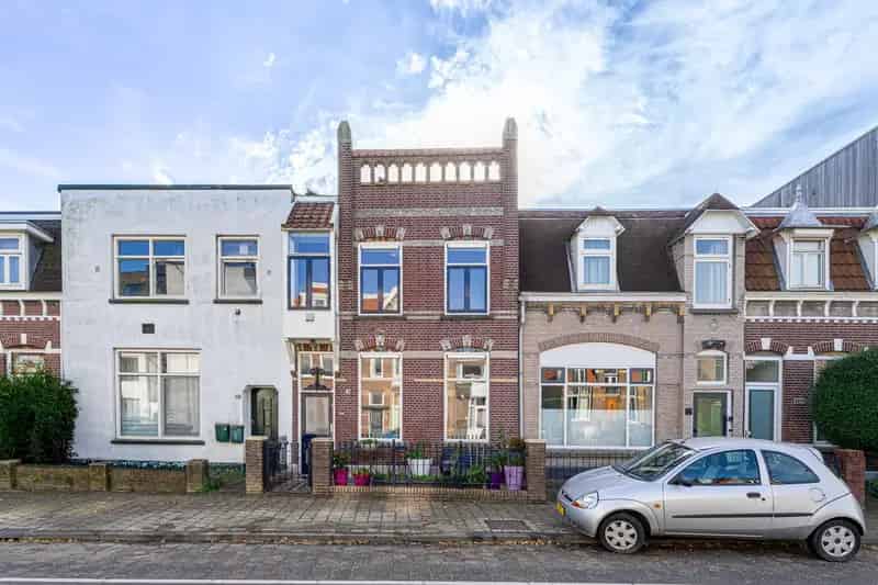 Ruime Middenwoning Breda Princenhage 3 slaapkamers Tuin Energielabel C