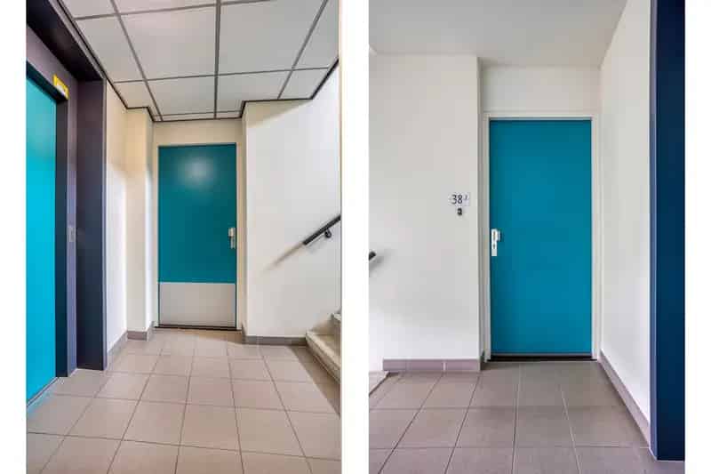 Ruim appartement met dakterras en parkeerplaats