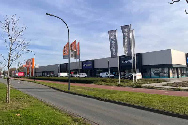 Winkel Waalwijk | Zoek winkels te huur: Prof. Kamerlingh Onnesweg 6 5144 NR Waalwijk 