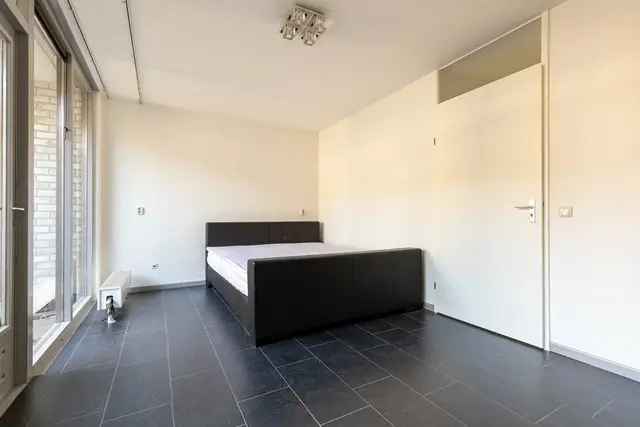Te Huur: Benedenwoning Hoofddorp 65m2 2 Kamers