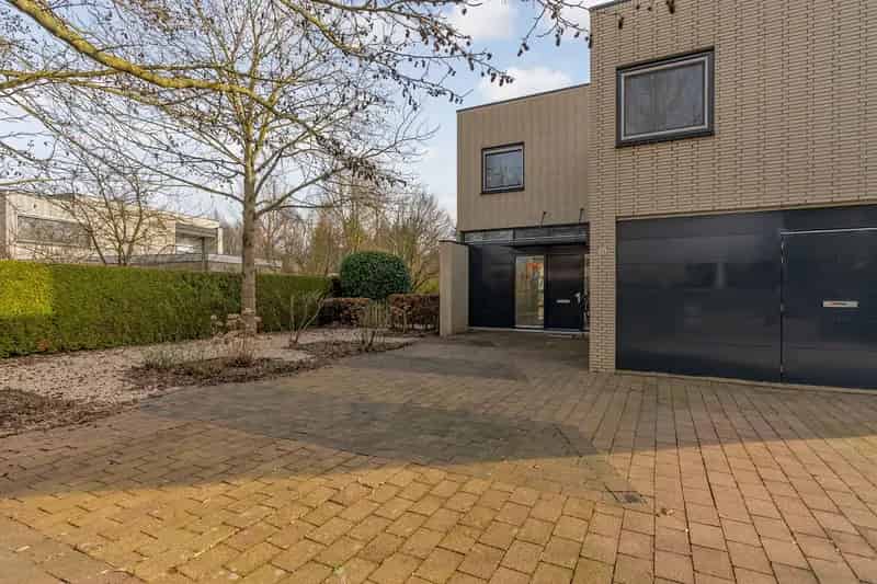 Luxe Villa te Koop Hollandse Hout Lelystad