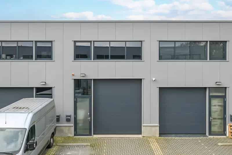 Bedrijfshal te Huur Soesterberg Centurionbaan 86m2