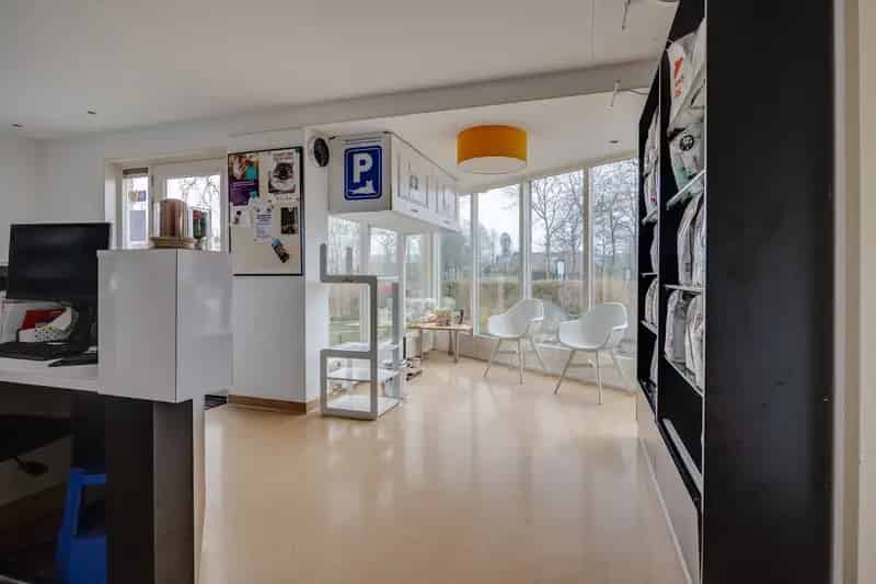 Huis te koop Amersfoort: Ruime villa met garage en appartement