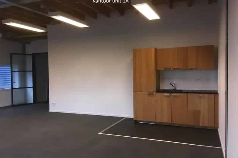 Kantoor te Huur Naarden 58m²  Industriële Look