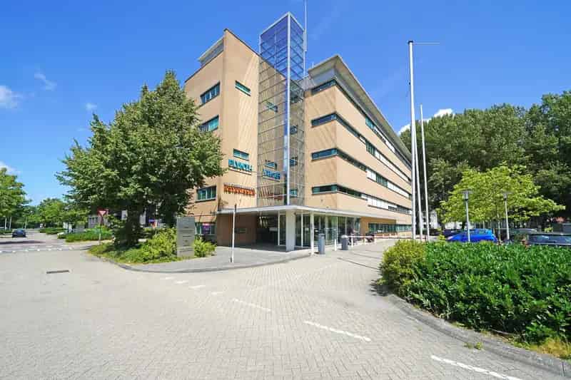 Kantoorruimte te huur Almere Centrum 404m²
