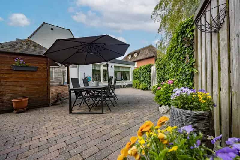 Huis te koop Oisterwijk: Praktijk woning met kapsalon