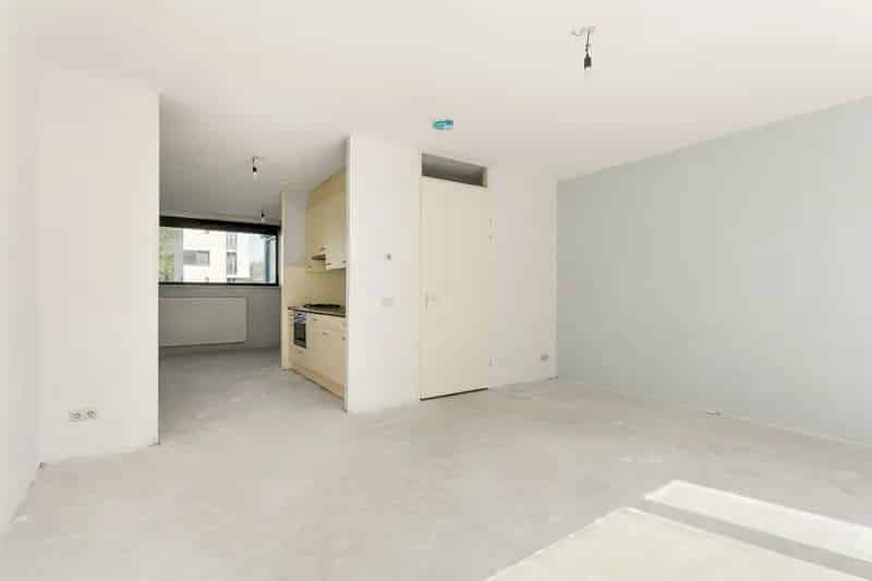 Ruime 4 Slaapkamers Eengezinswoning Amsterdam Zuidoost