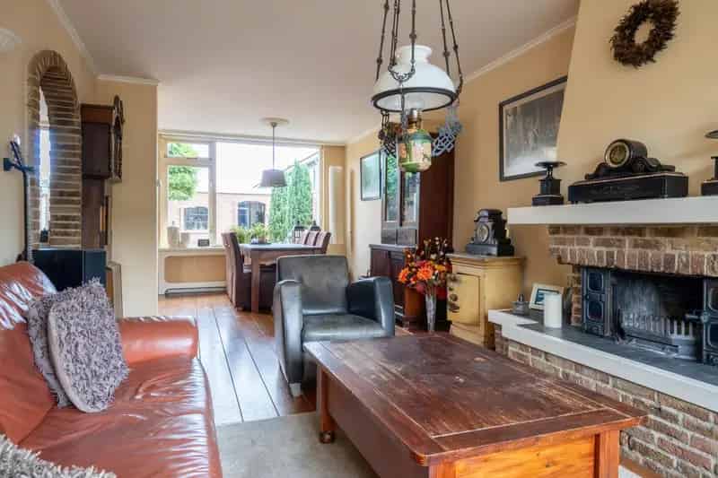 4 Kamer Starterswoning s Gravenzande Tuin Berging