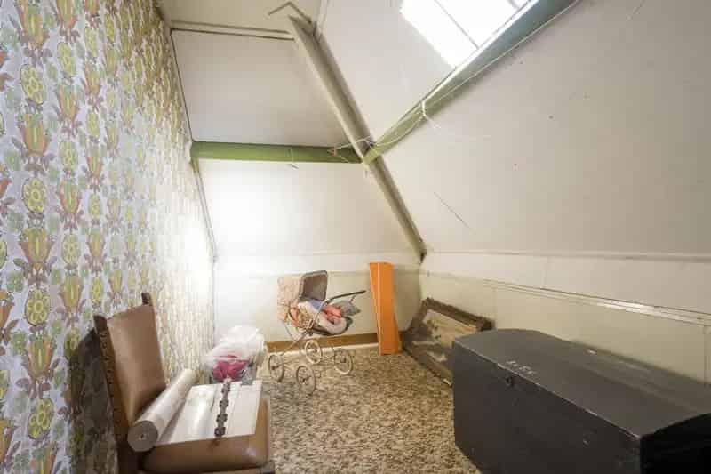 Te renoveren woonboerderij met opstallen Loenen