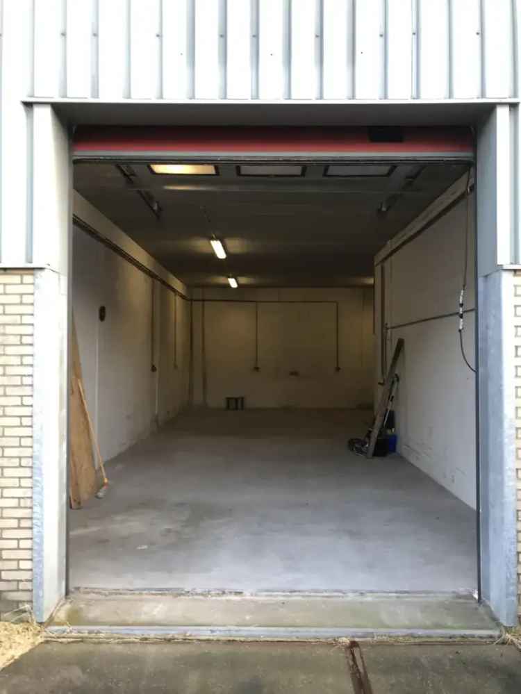 Bedrijfsruimte te huur 99m2  Uitstekende locatie