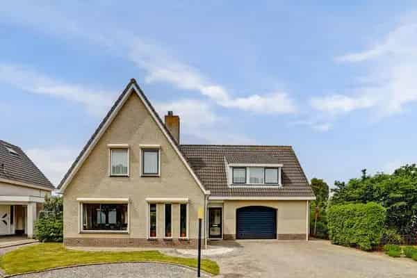 Huis Te Koop , 17, Drie Minuten, Krabbendijke, Zeeland