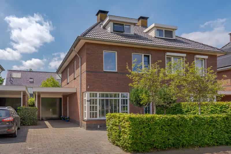 Ruime Tweekapper Westerbork 4 slaapkamers 15 Zonnepanelen Energielabel A