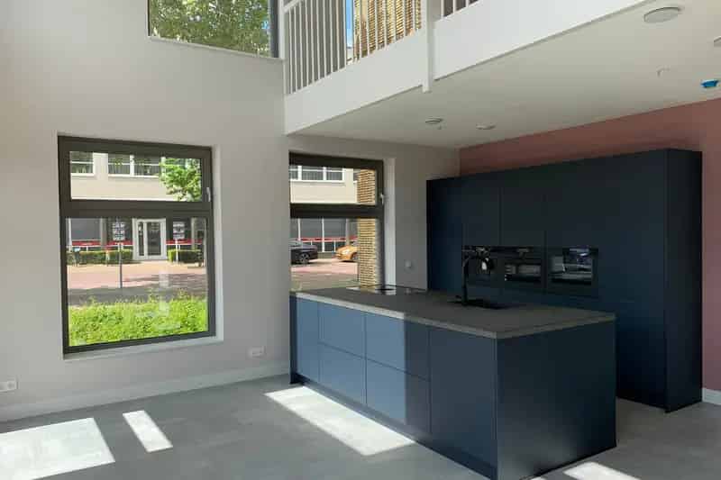 Huis te koop Apeldoorn Centrum: Moderne Stadsvilla met Dakterras