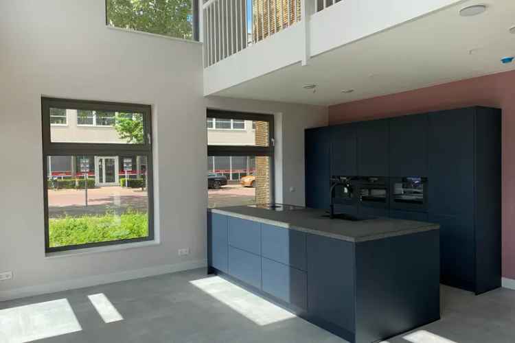Huis te koop Apeldoorn Centrum: Moderne Stadsvilla met Dakterras