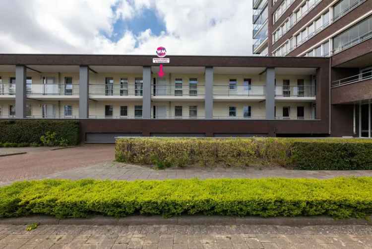Royaal 4-kamer appartement 116m2 eigen parkeerplaats balkon